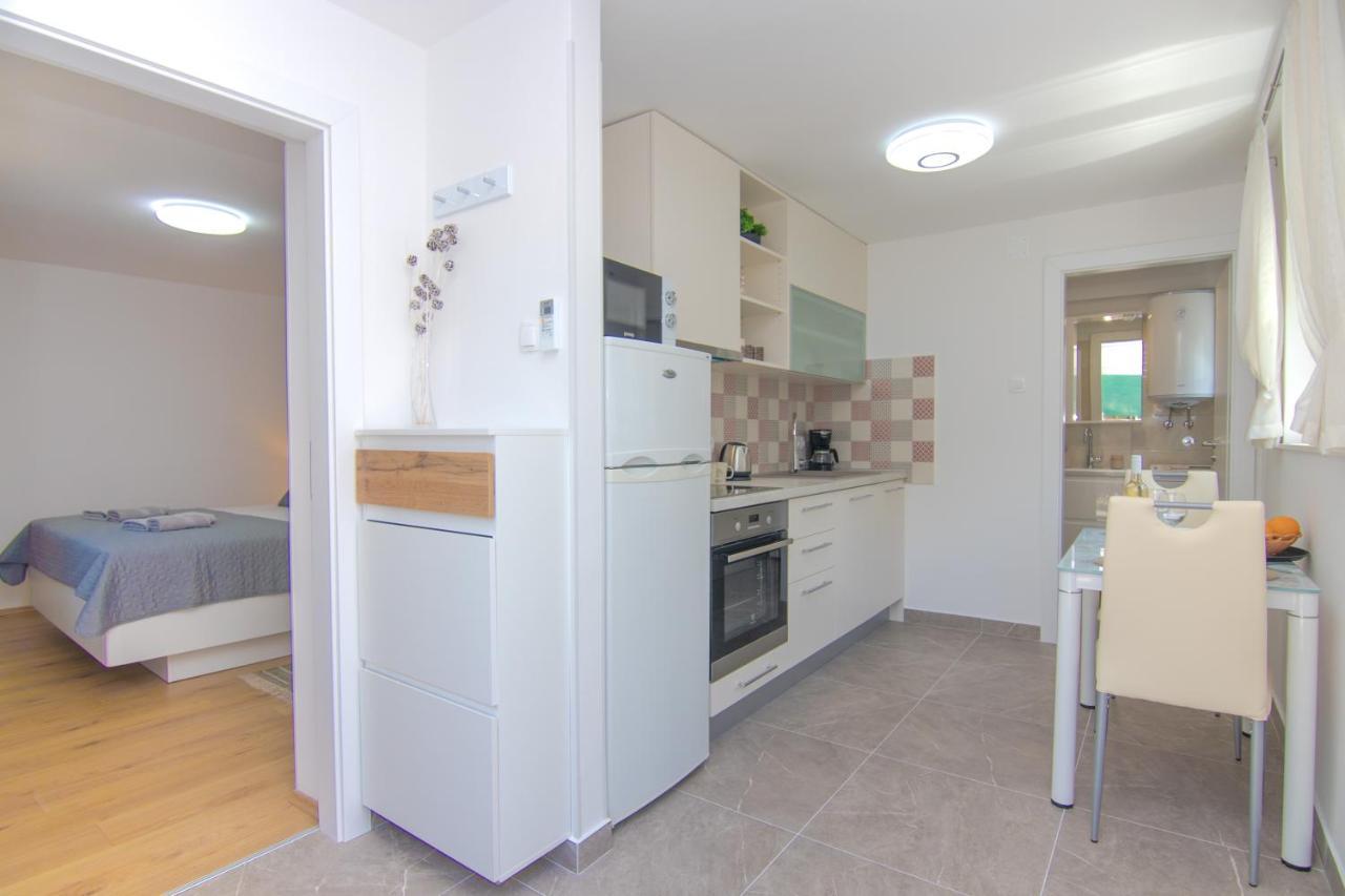 Apartman Mara Đảo Krk Ngoại thất bức ảnh